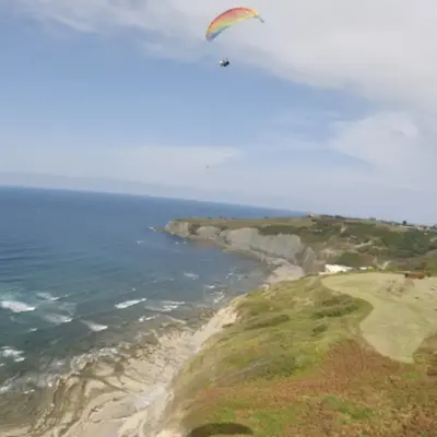 Vuelo en parapente biplaza en la Costa Alicantina desde Santa Pola