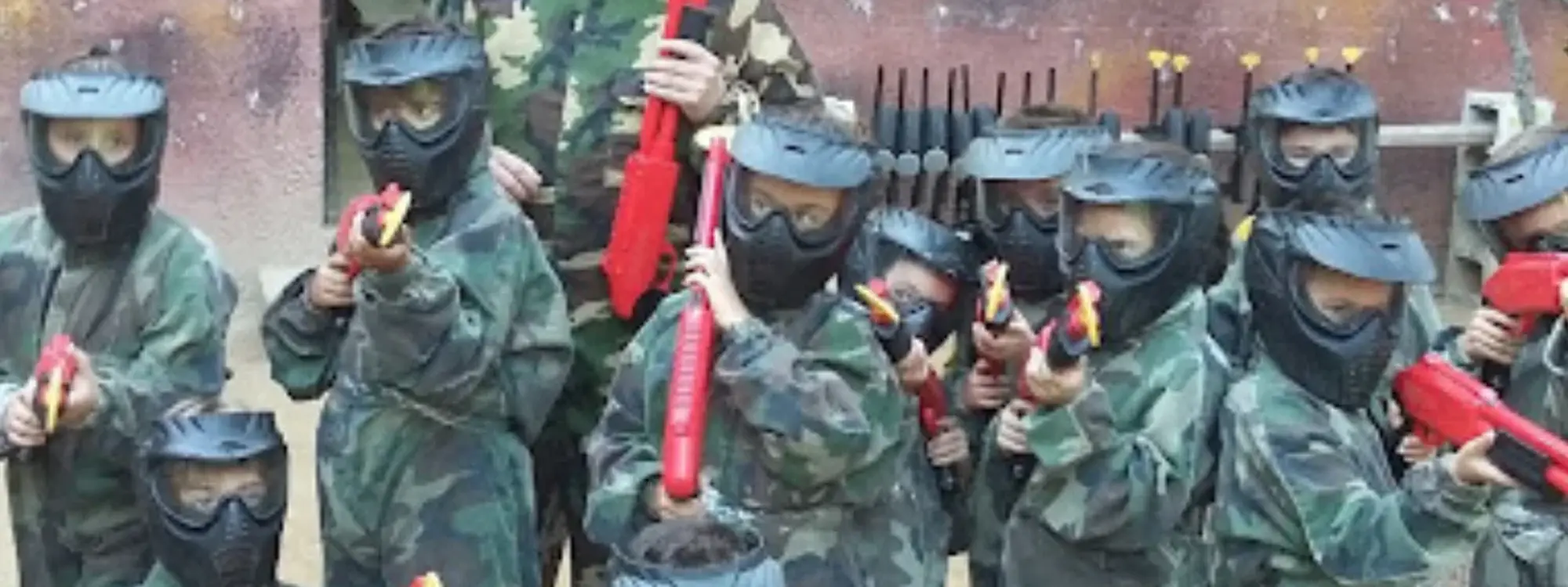 Paintball infantil con opción de merienda en Castellar del Vallès, Barcelona