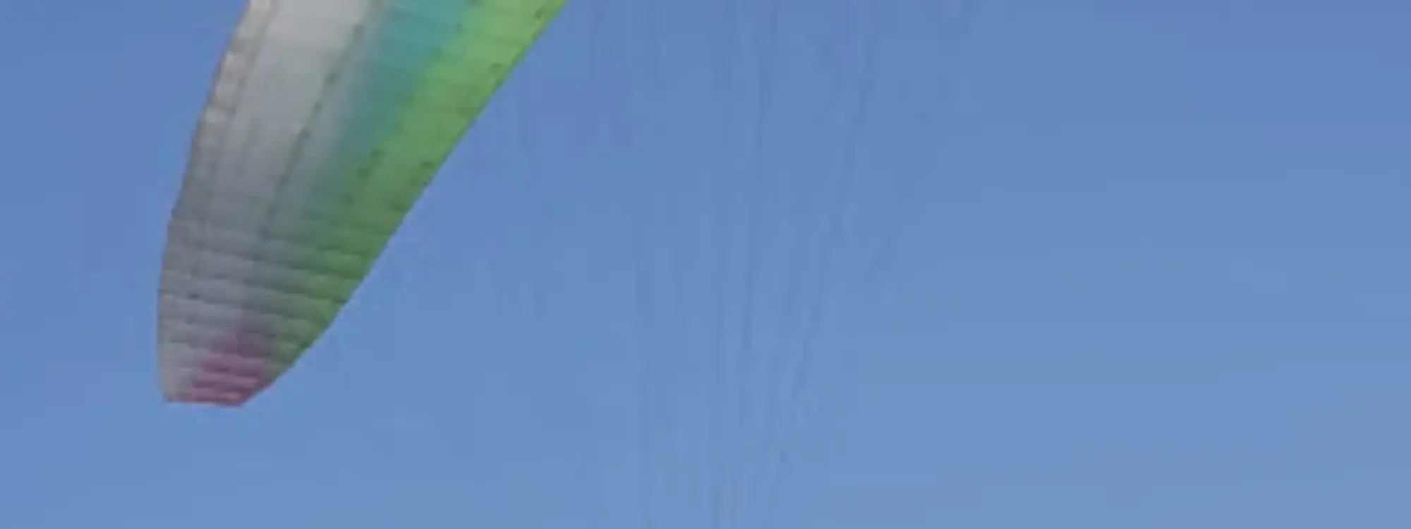Bautismo de vuelo en parapente biplaza en Cañete La Real
