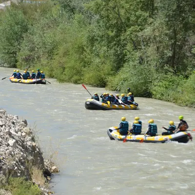 Rafting familiar por el río Genil desde Cuevas Bajas