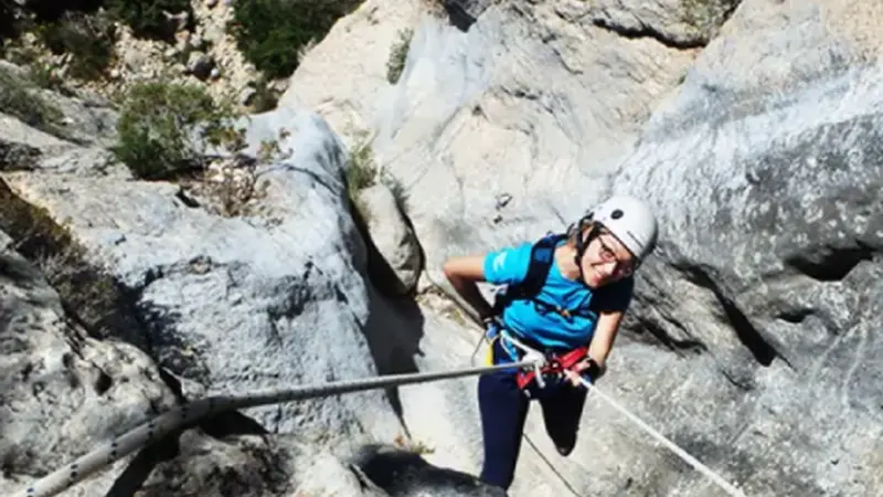 Barranquismo nivel medio en el Barranco de Teular en Confrides