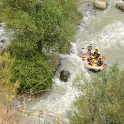 Rafting de aguas bravas por el tramo más salvaje del río Genil desde Cuevas Bajas