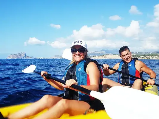 Ruta en kayak en Cala Granadella y zona Moraira