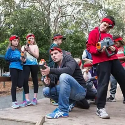 Laser Tag en el parque Akarlanda a 15 minutos de Bilbao, Vizcaya