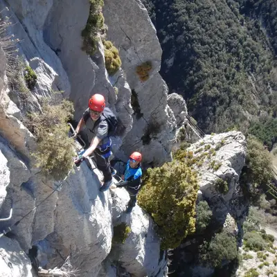 Vía Ferrata de Obarra de nivel avanzado en Huesca