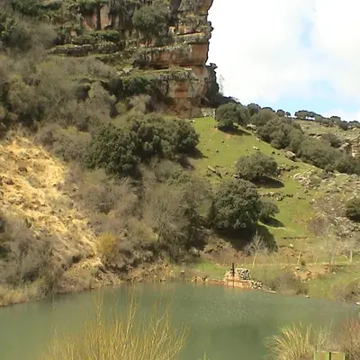 Ruta de senderismo por la microreserva del pico de la Molata en Alcaraz, Albacete